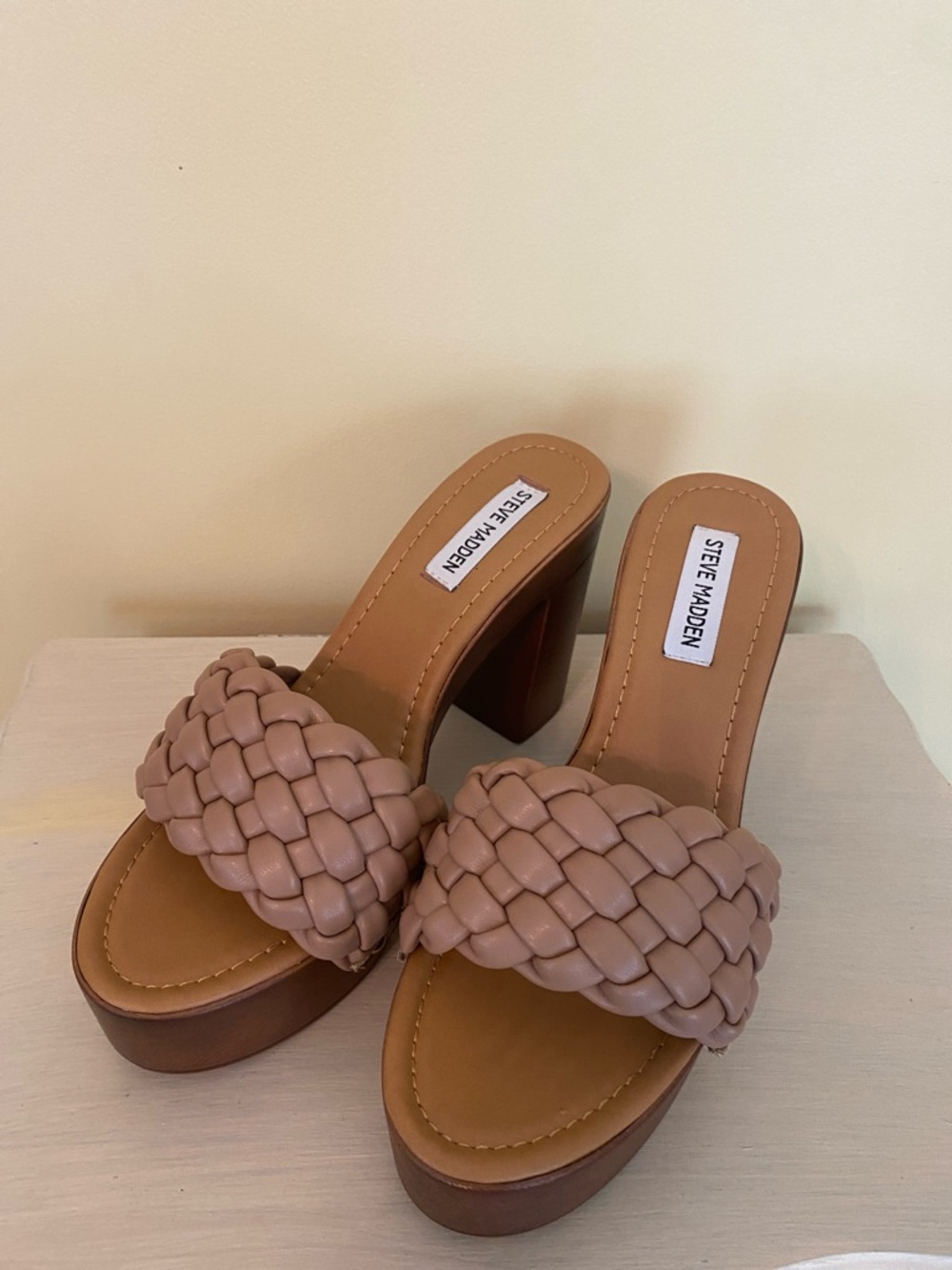 Steve Madden Braided Platform Slide Sandal in Tan